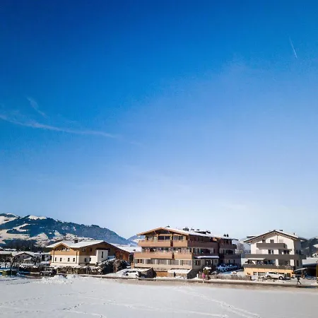 Luxury Penthouse, Lift Within Walking Distance Βέστεντορφ
